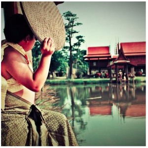 แม่บ้านมีหนวด